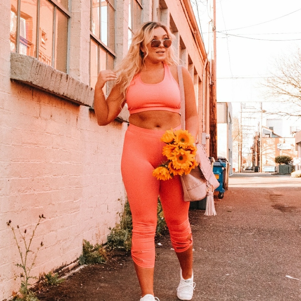 Hot pink workout set